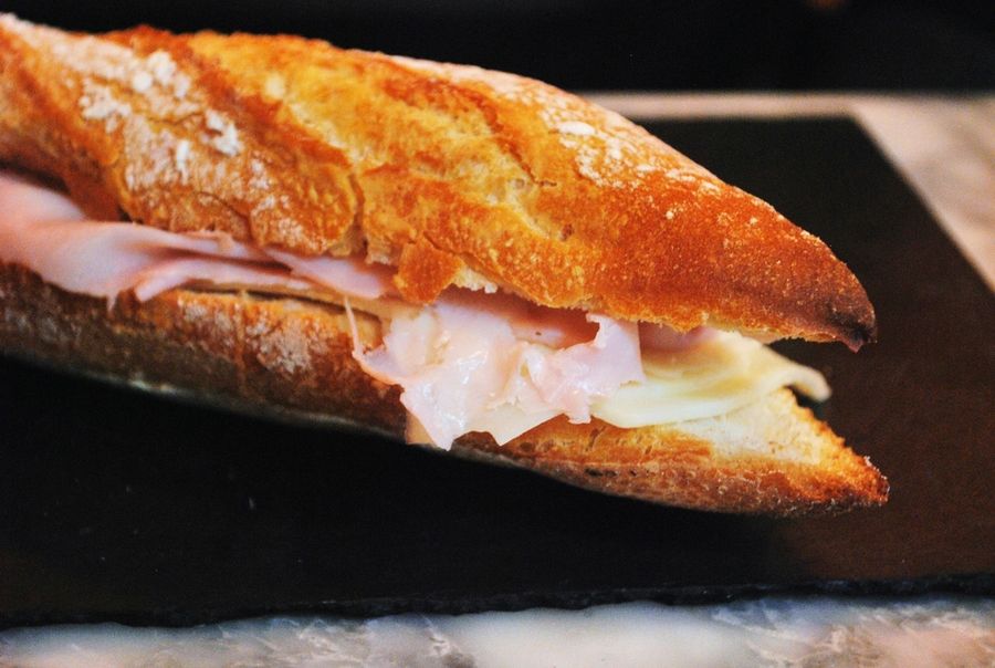 Jambon-beurre à la baguette tradition